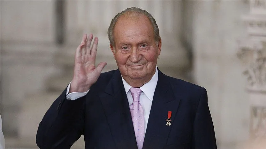 Eski İspanya Kralı Juan Carlos'un, hakkında çıkan "yolsuzluk" iddialarının ardından