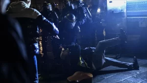 Fransa'da, Le Monde gazetesinin özel haberinde tanıklığına yer verilen eski