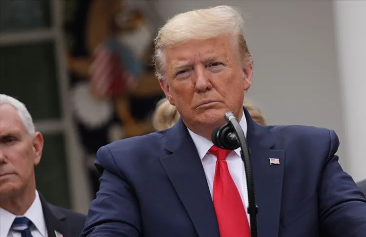 ABD Başkanı Donald Trump, "yalan haberci" ve "halkın düşmanı" olarak
