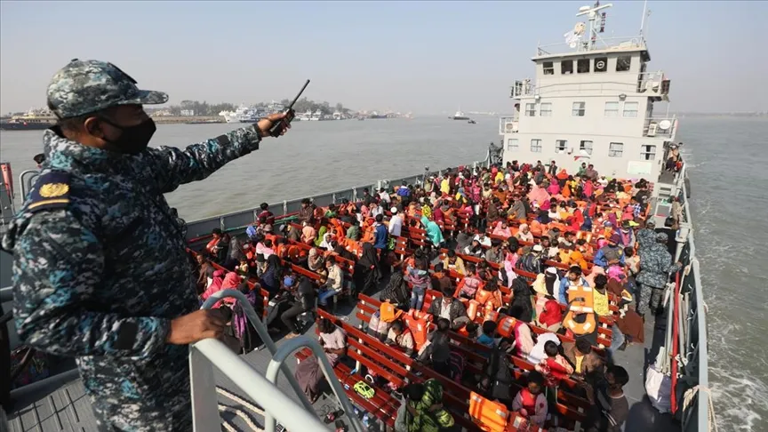 Bangladeş, uluslararası toplumun tepkisine rağmen 1778 kişiden oluşan Arakanlı Müslümanların