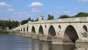 "Köprüler şehri" olarak bilinen Edirne'de her biri sanat eseri durumundaki