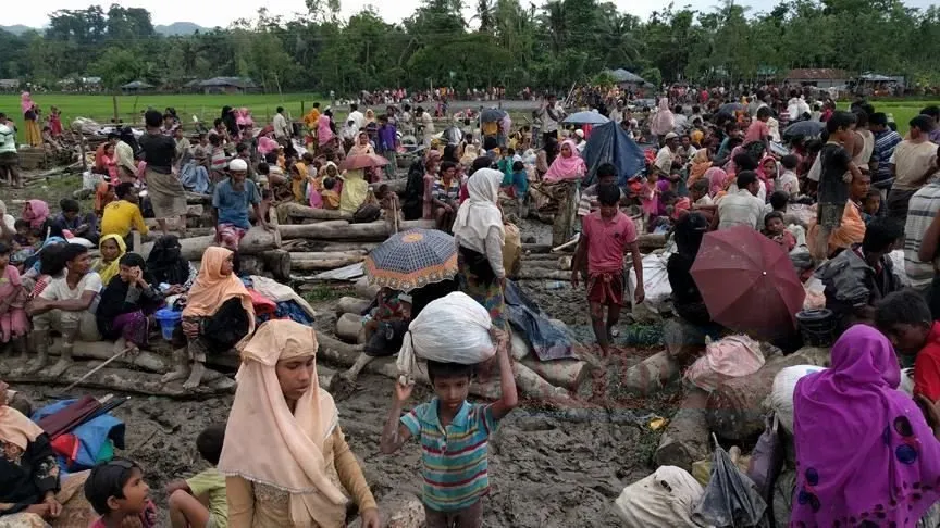 Arakanlı Müslümanlar, kendileri için "sonradan vatandaşlık kazanmış kişiler" tanımlaması yapmayı