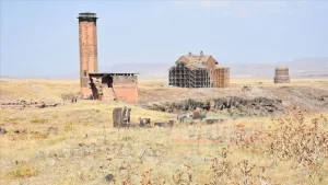 "Medeniyetler Beşiği", "Dünya Kenti", "Binbir Kilise" ve "40 Kapılı Şehir"