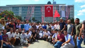 Eski AK Parti İstanbul Milletvekili Metin Külünk, "CHP'nin Genel Başkanı