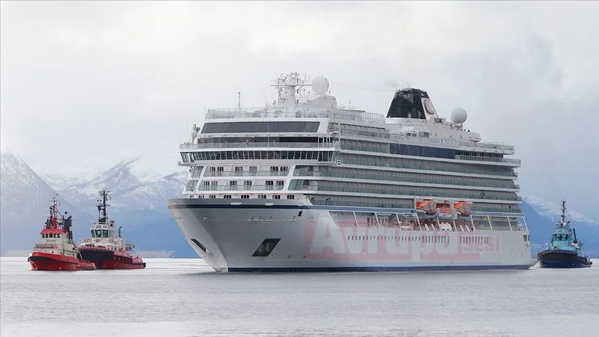 Stavanger   Norveç açıklarında dün arızalanan ve acil durum sinyali