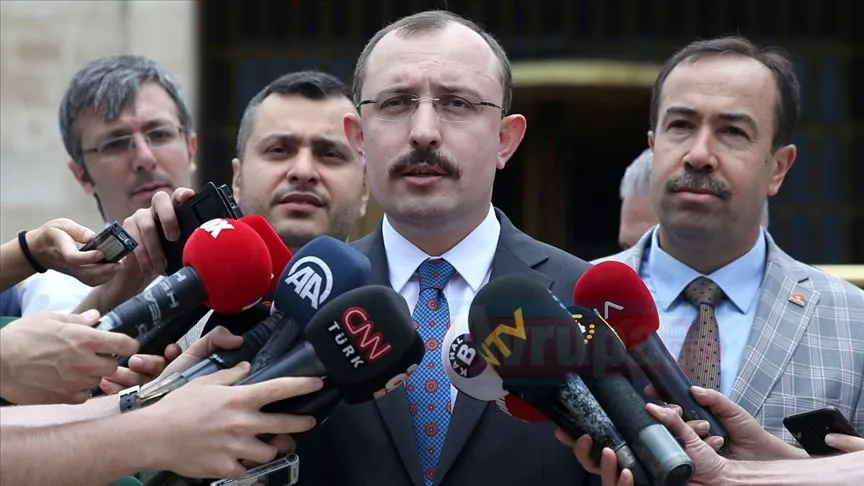 AK Parti Grup Başkanvekili Mehmet Muş, "Belediye imkanlarını terör örgütü