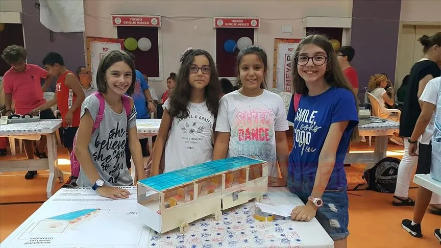 Türkiye'nin 12 ilinde hayata geçen Deneyap Teknoloji Atölyeleri'nde ilk eğitimler
