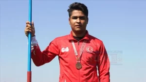 Türkiye Atletizm Şampiyonası'nda dirseğinden sakatlanan ve 3 ay tedavi gören