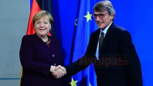 Almanya Başbakanı Merkel, "Avrupa'nın müzakere gücü ancak Avrupa Parlamentosu, Avrupa