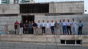 Diyarbakır Valiliği, HDP'li Büyükşehir Belediyesinin aralarında inşasına başlananların da olduğu