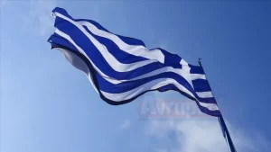 Yunanistan'da hükümet, iltica talepleri reddedilen göçmenlerin Türkiye'ye iadelerini hızlandırmayı planlıyor.