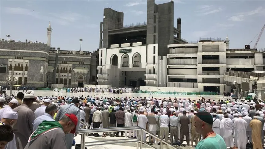 Suudi Arabistan Bakanlar Kurulunun aldığı yeni kararla, isteyen ticari işletmeler
