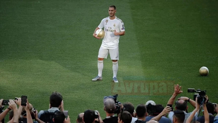 İspanya 1. Futbol Ligi (La Liga) kulüpleri transfere toplamda ilk