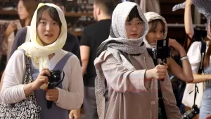 Güney Kore'den Türkiye'ye gelen bir grup sosyal medya fenomeni ve