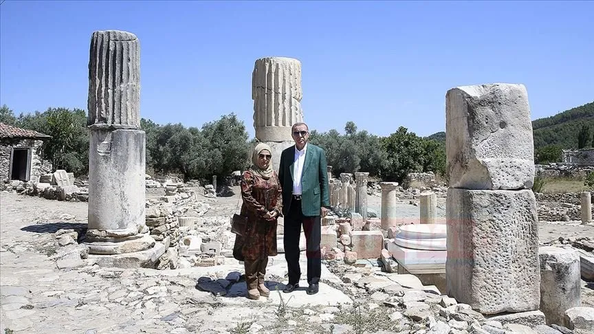 Cumhurbaşkanı Recep Tayyip Erdoğan, Muğla'nın Yatağan ilçesindeki Eskihisar Mahallesi'nde bulunan