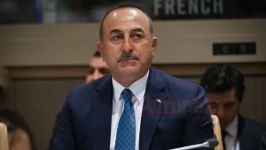 Dışişleri Bakanı Çavuşoğlu, BM koridorunda kendisini görünce "Neden hemen federasyon