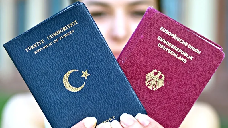 Federal hükümetin hazırladığı gençlere çifte vatandaşlık yolunu açan ve opsiyon