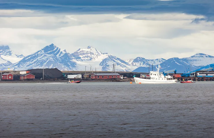 Svalbard, Norveç’e bağlı Arktik Okyanusu’nda yer alan takımadalar, dünyanın en