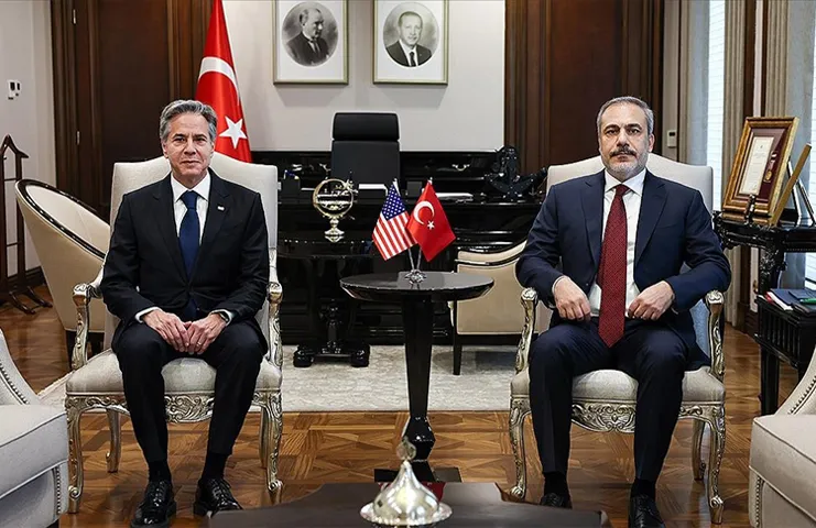 Dışişleri Bakanı Hakan Fidan, Türkiye'yi ziyaret eden ABD'li mevkidaşı Antony