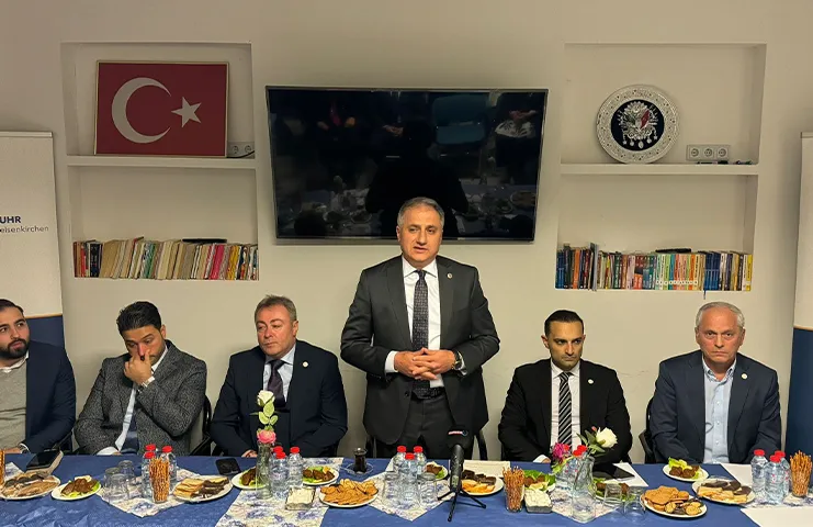 Zonguldak AK Parti Milletvekili Saffet Bozkurt, Almanya’da gurbetçilerle bir araya