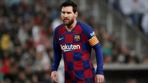 Barcelona, Arjantinli yıldızı Lionel Messi ile yollarının ayrıldığını açıkladı.