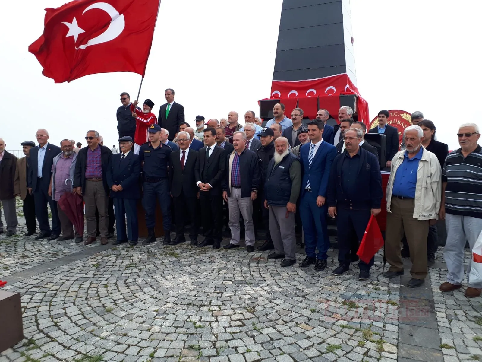 1916 yılında Rusların Trabzon’u işgali sırasında Köprübaşı ilçesi Harmantepe mevkiinde