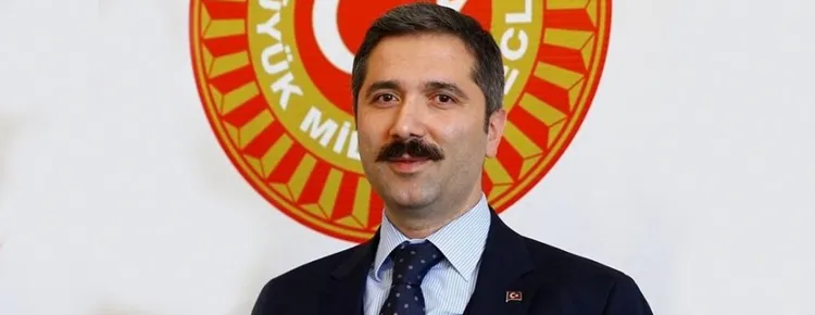 TBMM Yurtdışı Türkler ve Akraba Topluluklar Alt Komisyonu’na Mavi Kart