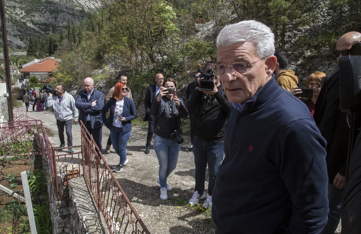Bosna Hersek Devlet Başkanlığı Konseyi Başkanı Sefik Dzaferovic ve konseyin