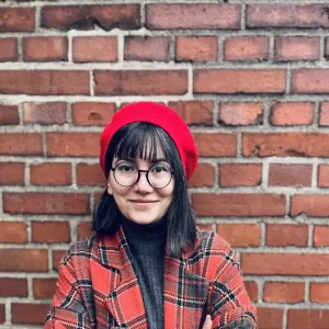 Köln Üniversitesinde görevli olan Dr. Atiye Gülfer Gündoğdu’ya büyük edebiyat