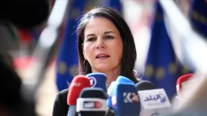 Almanya Dışişleri Bakanı Annalena Baerbock, G7 ülkelerinin, Rusya Devlet Başkanı