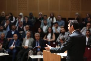 Türkiye, 350 Bini Aşan Öğrenci Sayısıyla Çekim Merkezi SETA Toplum