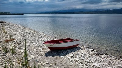 Sakarya’nın en önemli içme suyu kaynağı olan Sapanca Gölü’nde su