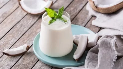Yaz aylarının bunaltıcı sıcaklarında ferahlama arayanlar için ayran ve maden