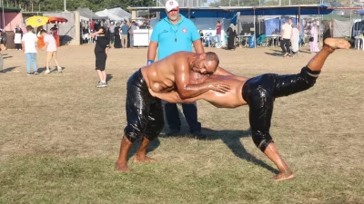 Seçek Azınlık Eğitim ve Kültür Derneği’nin düzenlediği 671. Seçek Yağlı