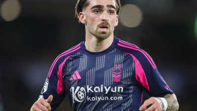 Besiktas, yeni transferi Jota Silva ile beraber taraftarlarını heyecanlandırıyor. Portekizli