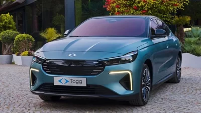 Togg’un Yeni Bombası T10F, Almanya’da Göz Kamaştırdı Türkiye’nin küresel mobilite markası Togg, Almanya’nın Münih kentinde düzenlenen IAA