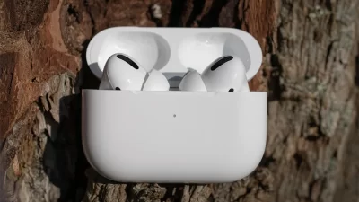 Apple, AirPods Pro 3 ile birlikte gelen Canlı Çeviri özelliğini