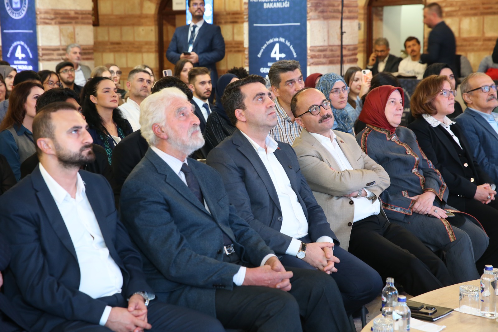 YTB Dünya Edebiyat Ödülleri’nde Gençler Buluştu 15 12 2
