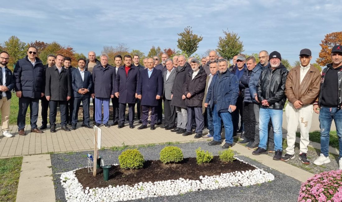 Almanya’nın Essen kentinde bulunan Stoppenberg am Hallo Müslüman Mezarlığı, 17
