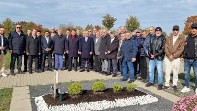 Almanya’nın Essen kentinde bulunan Stoppenberg am Hallo Müslüman Mezarlığı, 17