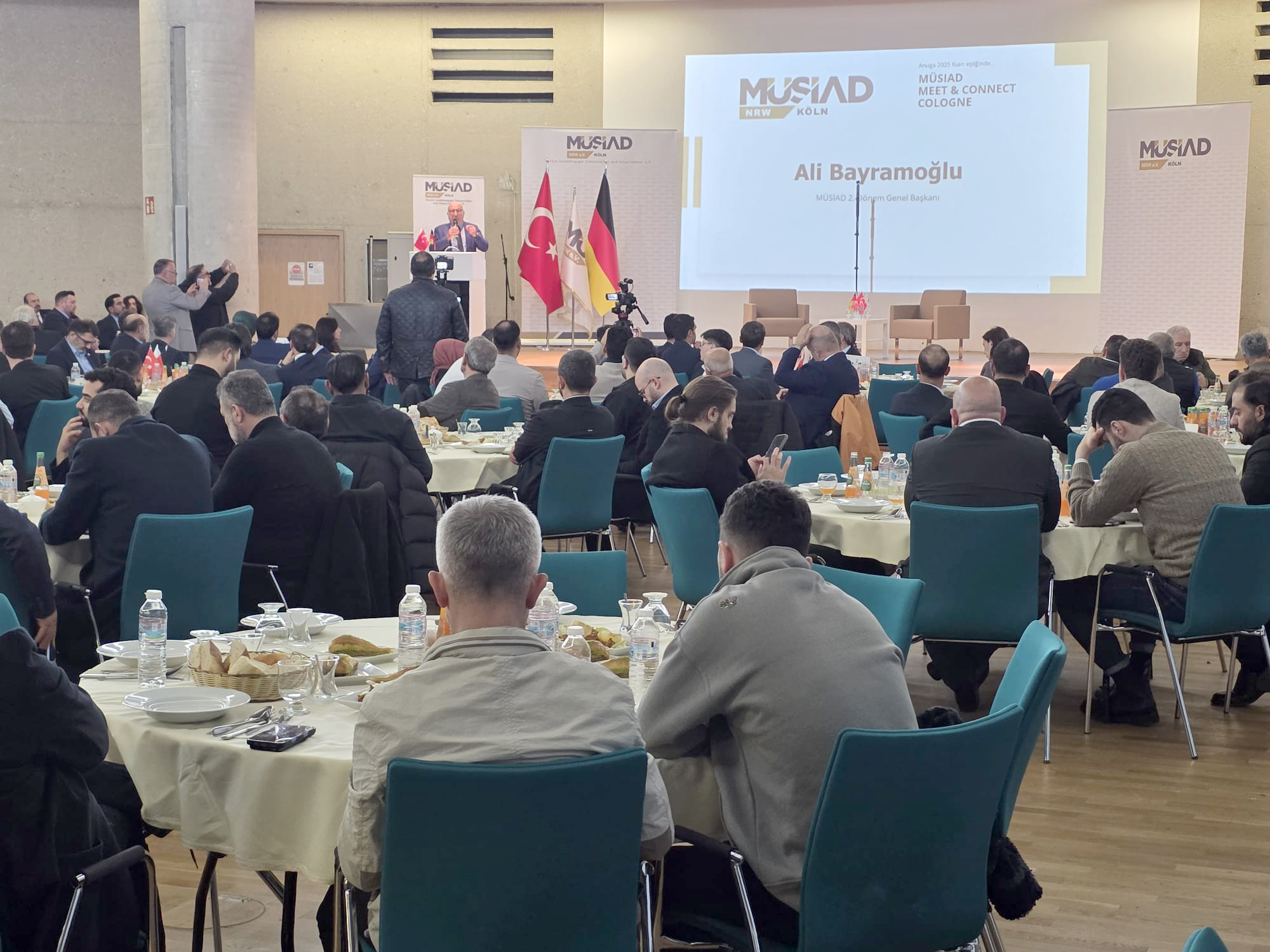 KÖLN – Almanya’nın Köln kentinde düzenlenen dünyanın en büyük gıda