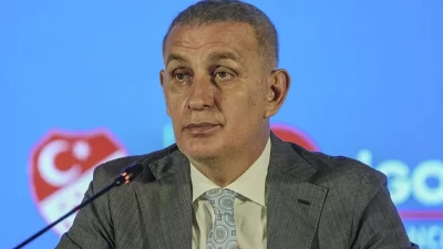TFF bahis soruşturması 3.700 sporcuyu kapsıyor Türkiye Futbol Federasyonu (TFF) Başkanı İbrahim Hacıosmanoğlu, hakemlerle başlayan “bahis