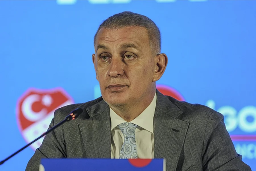 TFF bahis soruşturması 3.700 sporcuyu kapsıyor Türkiye Futbol Federasyonu (TFF) Başkanı İbrahim Hacıosmanoğlu, hakemlerle başlayan “bahis