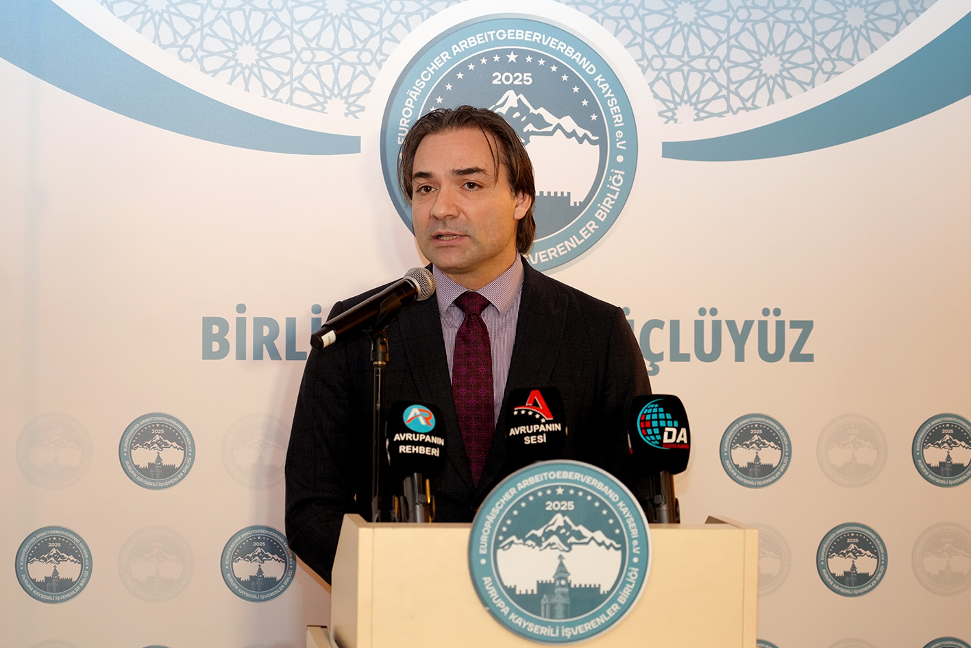 akib is dunya bulusma baskonsolos al1